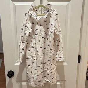 White Long-Sleeve Nightgown with Pattern